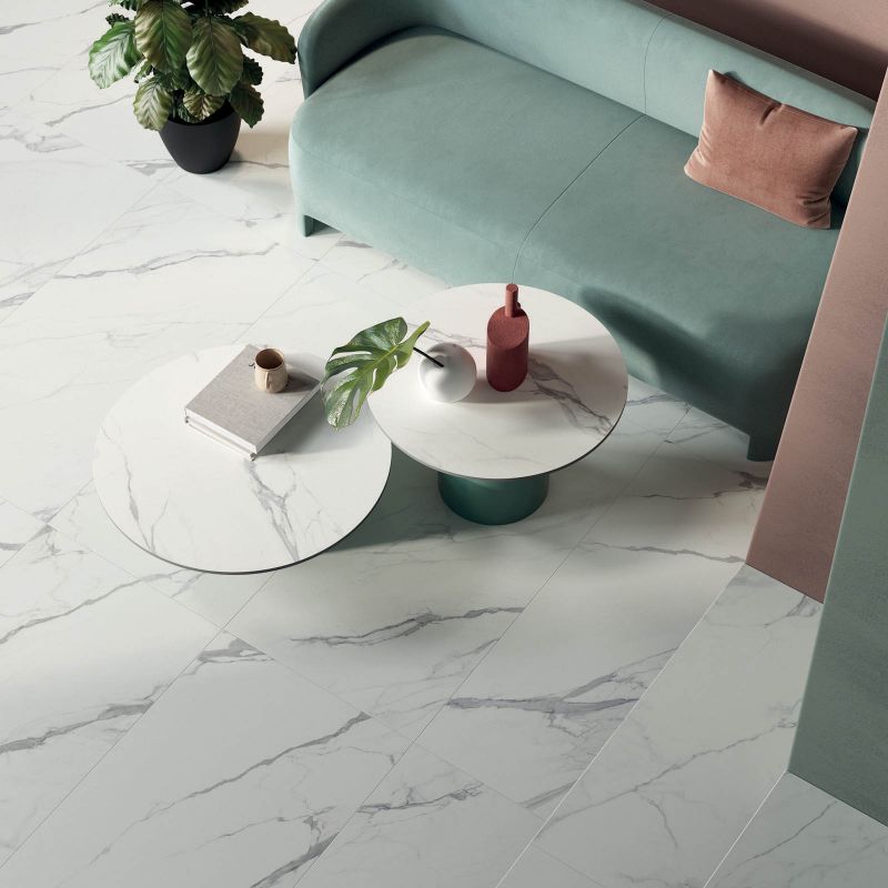 Feinsteinzeugfliese in Marmoroptik Statuario, geädert, poliert, 60x120 cm - CS25051