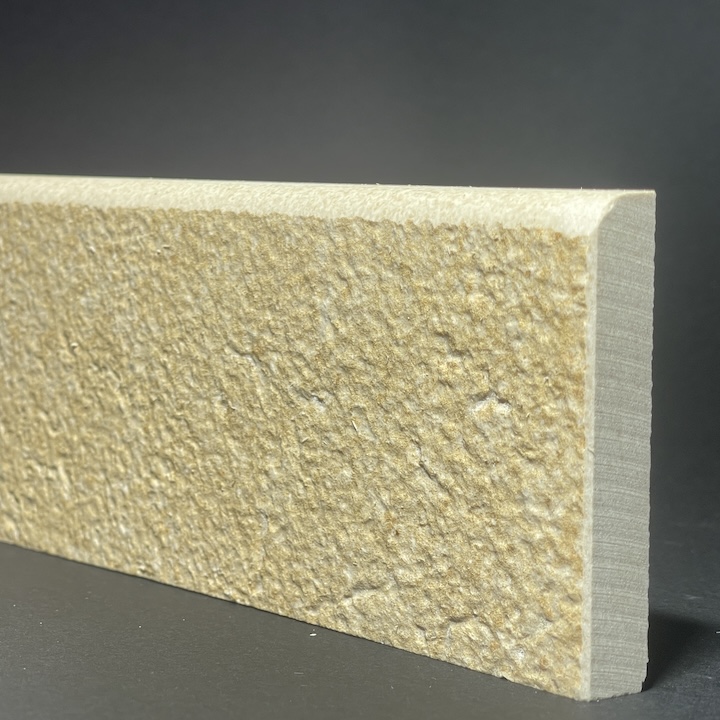 Sockelleiste aus Belpoggio-Porzellan, H. 7 cm x L. 60 cm