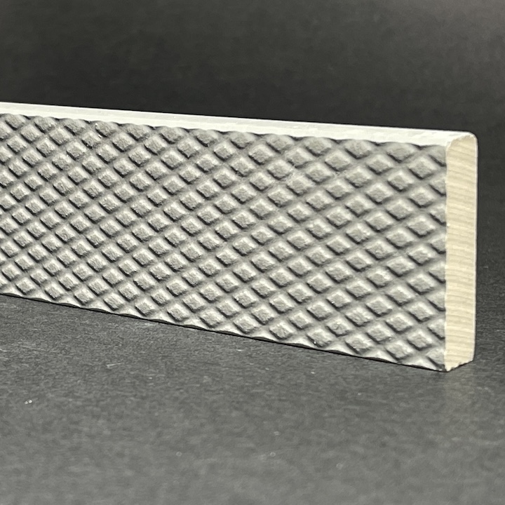 Sockelleiste aus grauem Uni Carrè-Porzellan, H. 3,11 cm x L. 40 cm