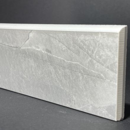 battiscopa_in_gres_porcellanato_porcelain_skirting_board_20.JPG