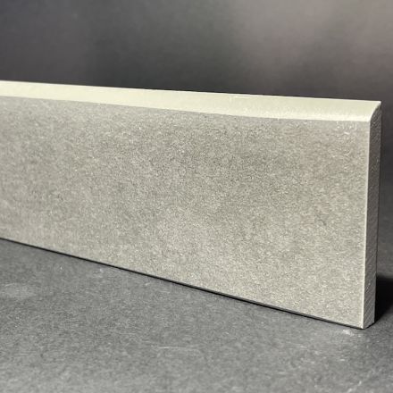 battiscopa_in_gres_porcellanato_porcelain_skirting_board_62.JPG