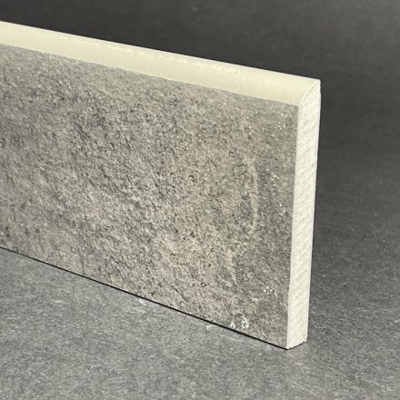 battiscopa_in_gres_porcellanato_porcelain_skirting_board_82.JPG