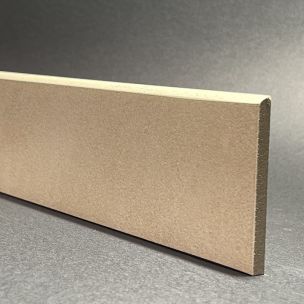 Fußleiste aus beigem Porzellan, H. 7 cm x L. 45,5 cm