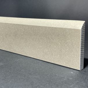 Via Farini Lux Porzellan-Sockelleiste, H. 7 cm x L. 59,5 cm