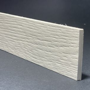 Sockelleiste aus beigefarbenem Porzellan, H. 7 cm x L. 150 cm