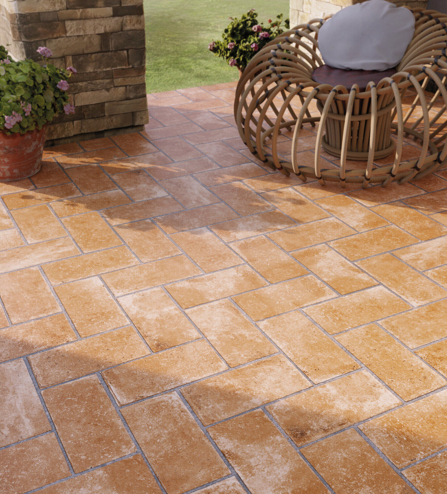 Rutschfeste braune Feinsteinzeugfliese mit Terrakotta-Effekt, 15 x 30 – Eaar1468