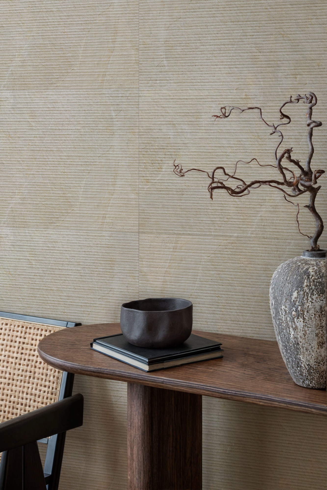 Deluxe Feinsteinzeugverkleidung in Mattbeige mit Steineffekt Rt 60x120 - EGCG1587