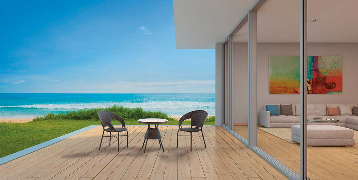 Beigefarbene, rutschfeste Feinsteinzeugfliese in Rohholzoptik, 30 x 120 – Epbe272