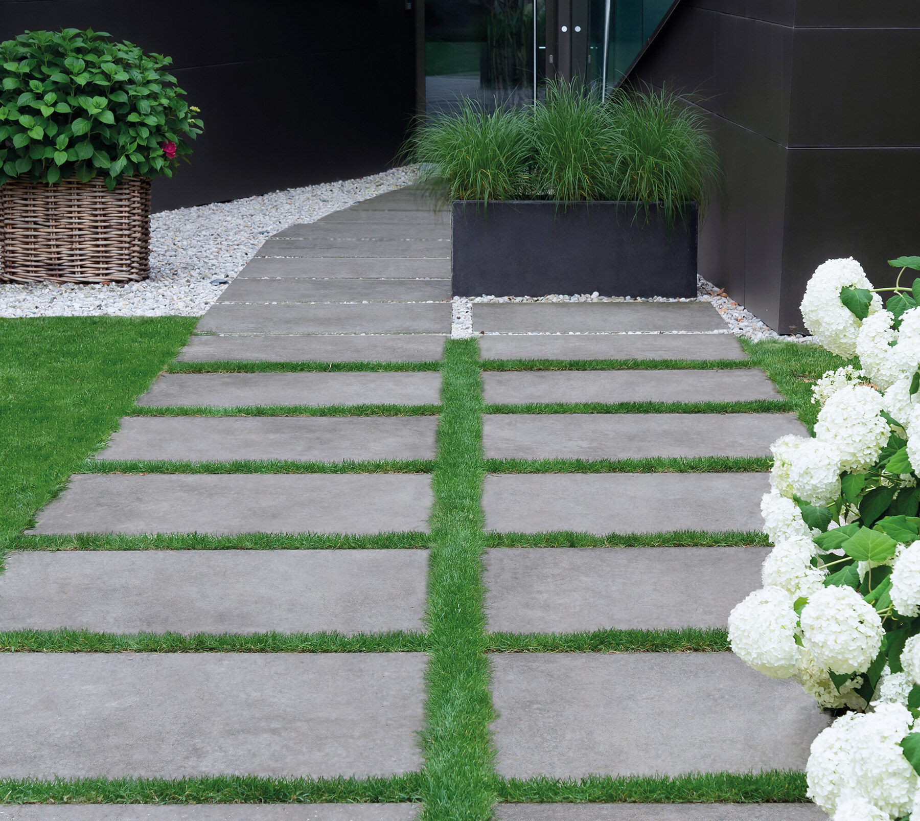 Dunkelgraue gewachste Feinsteinzeugfliese in Betonoptik, 20 mm, R11, 60 x 60 – Epsr692